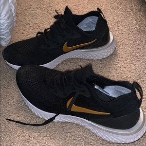 Nike Epic React Flyknit Running Shoes
